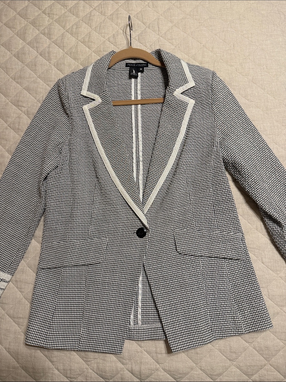 Peace of Cloth Black & White Houndstooth Single-Button Blazer